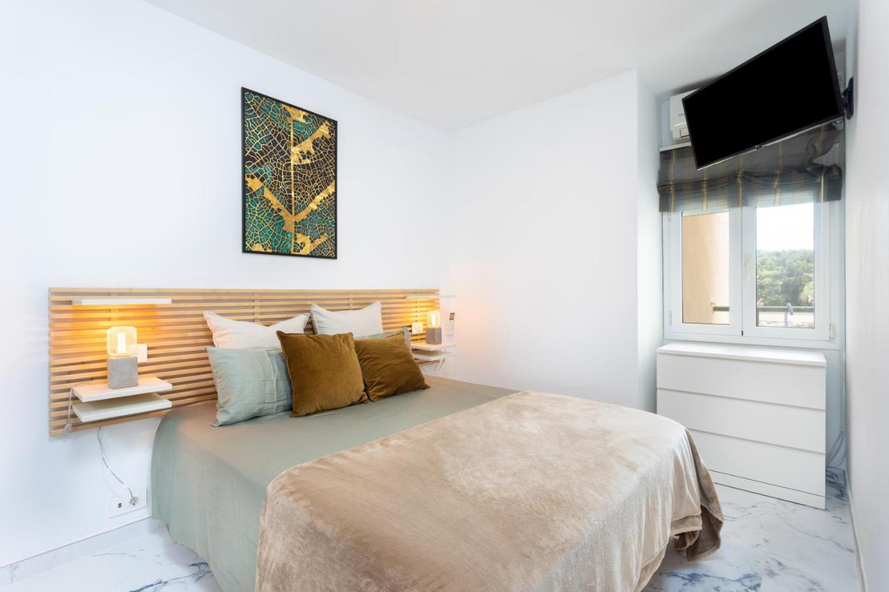 Cozy 1St Sea Line Apartment In The Quiet Area Los Cristianos  Buitenkant foto